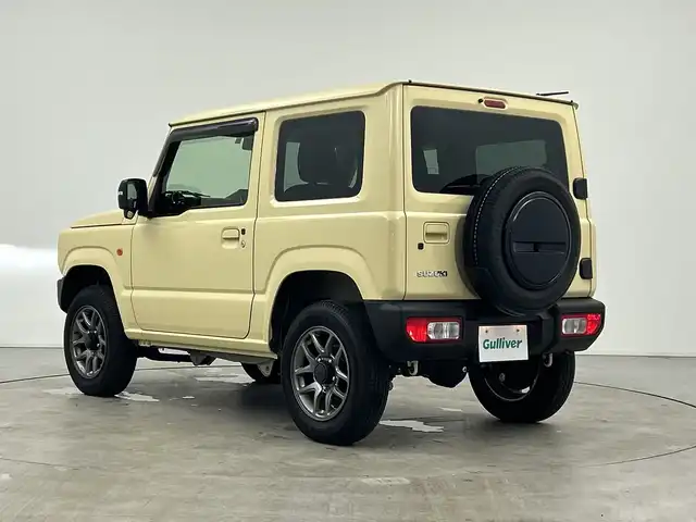 スズキ ジムニー XC 三重県 2023(令5)年 1.5万km シフォンアイボリーM /社外8型ナビ（フルセグ/CD/DVD/BT/AM/FM) //シートヒーター //クルコン //レーダーブレーキサポート //レーダークルコン //レーンキープアシスト //ビルトインETC //LEDヘッドライト //オートライト