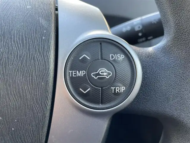 トヨタ プリウス S 大阪府 2013(平25)年 8.5万km 黒 (株)IDOMが運営する【じしゃロン東大阪店】の自社ローン専用車両になりますこちらは現金またはオートローンご利用時の価格です。自社ローンご希望の方は別途その旨お申付け下さい/純正HDDナビ【NHZT-W58G】/CD、DVD、BTオーディオ、フルセグTV、Mサーバー/バックカメラ/スマートキー＆プッシュスタート/社外17インチアルミ/フロント/サイド/リア　エアロ/オートライト/HIDへッドライト/フォグ/オートエアコン/ETC/社外シートカバー/トノカバー/取説＆保証書/スペアスマートキー