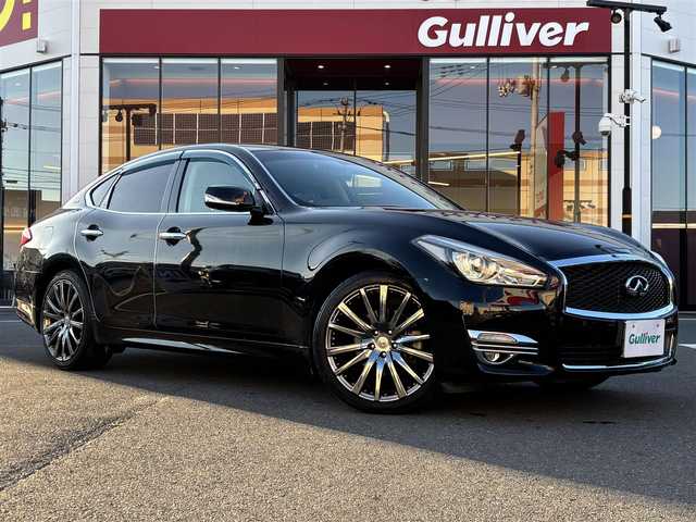 日産 フーガ 370GT 宮城県 2016(平28)年 5.7万km ガーネットブラック 登録時走行距離56567km/ＣＤ／Ｂｌｕｅｔｏｏｔｈ/プッシュスタート/スマートキー/追従クルーズコントロール/ＥＴＣ/全方位カメラ/サンルーフ/ドライブレコーダー/レザーシート/シートヒーター/社外アルミホイール/衝突軽減ブレーキ/LEDライト/シートメモリー