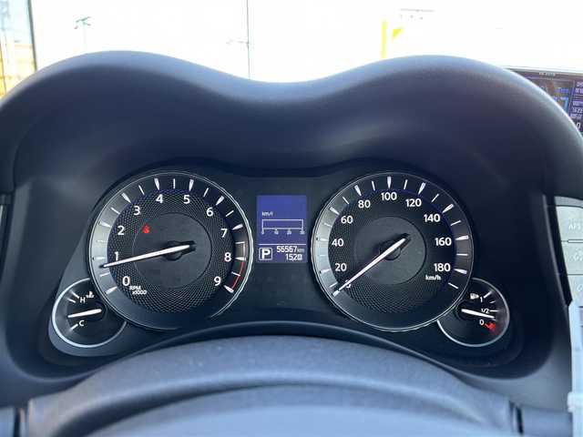 日産 フーガ 370GT 宮城県 2016(平28)年 5.7万km ガーネットブラック 登録時走行距離56567km/ＣＤ／Ｂｌｕｅｔｏｏｔｈ/プッシュスタート/スマートキー/追従クルーズコントロール/ＥＴＣ/全方位カメラ/サンルーフ/ドライブレコーダー/レザーシート/シートヒーター/社外アルミホイール/衝突軽減ブレーキ/LEDライト/シートメモリー