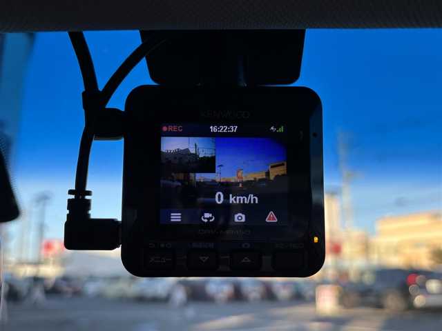 日産 フーガ 370GT 宮城県 2016(平28)年 5.7万km ガーネットブラック 登録時走行距離56567km/ＣＤ／Ｂｌｕｅｔｏｏｔｈ/プッシュスタート/スマートキー/追従クルーズコントロール/ＥＴＣ/全方位カメラ/サンルーフ/ドライブレコーダー/レザーシート/シートヒーター/社外アルミホイール/衝突軽減ブレーキ/LEDライト/シートメモリー