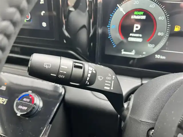 日産 セレナ e－パワー ハイウェイスター V 滋賀県 2025(令7)年 0.1千km プリズムホワイト 純正12.3インチナビ/・BT/USB/HDMI/フルセグTV/全方位カメラ/プロパイロット/フリップダウンモニター/デジタルインナーミラー/両側パワースライドドア/前後ドラレコ/前後コーナーセンサー/追従クルーズコントロール/置くだけ充電/ビルトインETC2.0/衝突軽減ブレーキ/オートライト/オートハイビーム/純正LEDヘッドライト/純正16インチAW/ABS/横滑り防止機能/レーンキープアシスト/盗難防止システム/スマートキー