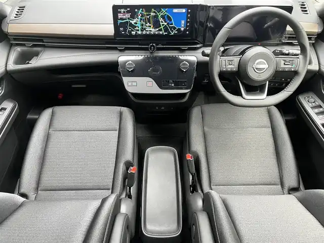 日産 セレナ e－パワー ハイウェイスター V 滋賀県 2025(令7)年 0.1千km プリズムホワイト 純正12.3インチナビ/・BT/USB/HDMI/フルセグTV/全方位カメラ/プロパイロット/フリップダウンモニター/デジタルインナーミラー/両側パワースライドドア/前後ドラレコ/前後コーナーセンサー/追従クルーズコントロール/置くだけ充電/ビルトインETC2.0/衝突軽減ブレーキ/オートライト/オートハイビーム/純正LEDヘッドライト/純正16インチAW/ABS/横滑り防止機能/レーンキープアシスト/盗難防止システム/スマートキー