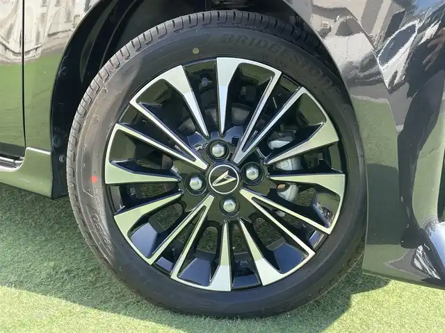 ダイハツ タント カスタム RS 香川県 2023(令5)年 2.3万km ブラックマイカメタリック スマートアシストIII　/・衝突警報機能/・衝突回避支援ブレーキ機能/・誤発進抑制制御機能/・車線逸脱警報機能・車線逸脱抑制制御機能/・先行車発進お知らせ機能/・オートハイビーム機能/パナソニックＳＤナビ　【CN-5310WD】/(フルセグTV/DVD/BT)/パノラマビューモニター/両側パワースライドドア/ハーフレザーシート/前席シートヒーター/革巻きステアリング　/ステアリングリモコン/LEDヘッドライト　/LEDフォグライト　/電動パーキングブレーキ/オートホールド/純正15インチアルミホイール/プッシュスタート/スペアキー有/ISOFIX