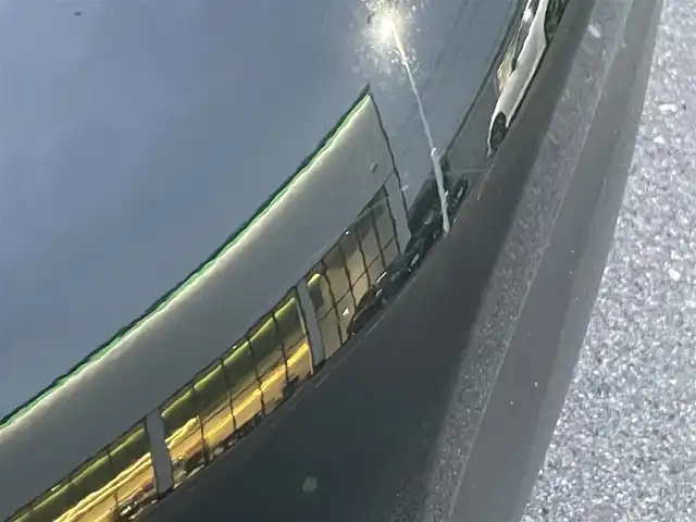 トヨタ シエンタ ハイブリッド Z 岡山県 2022(令4)年 6.9万km ブラック 登録時走行距離　68817km/ワンオーナー/禁煙車/純正ナビ/Bluetooth/フルセグTV/CD・DVDデッキ/全方位カメラ/クルーズコントロール(追従走行あり)/衝突被害軽減システム/車線逸脱警報（レーンキープアシスト）/コーナーセンサー/後側方車両検知警報(ブラインドスポットモニター)/標識認識機能/ビルトインETC/両側パワースライドドア/シートヒーター/ステアリングヒーター/革巻きステアリング/ステアリングスイッチ/純正LEDヘッドライト/フォグライト/オートライト/プッシュスタート/スマートキー/アイドリングストップ/純正アルミホイール 15インチ/ドアバイザー/ロールサンシェード/ウインカーミラー/電動格納ミラー/純正フロアマット/横滑防止装置/盗難防止装置/取扱説明書/新車時整備手帳（保証書）