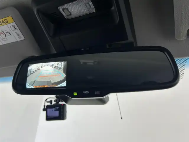トヨタ ランドクルーザー AX 千葉県 2024(令6)年 1.4万km ベージュ 禁煙車/4WD/・ダウンヒルアシストコントロール/トヨタセーフティセンス/・プリクラッシュセーフティ/・レーンディパーチャーアラート/・クルーズコントロール/バックカメラ/革巻きステアリング/・ステアリングスイッチ/MT付きAT/純正フロアマット/純正ドアバイザー/純正16インチAW/オートライト/・オートマチックハイビーム/・LEDヘッドライト/・LEDフォグランプ/・ヘッドライトレベライザー/背面タイヤ