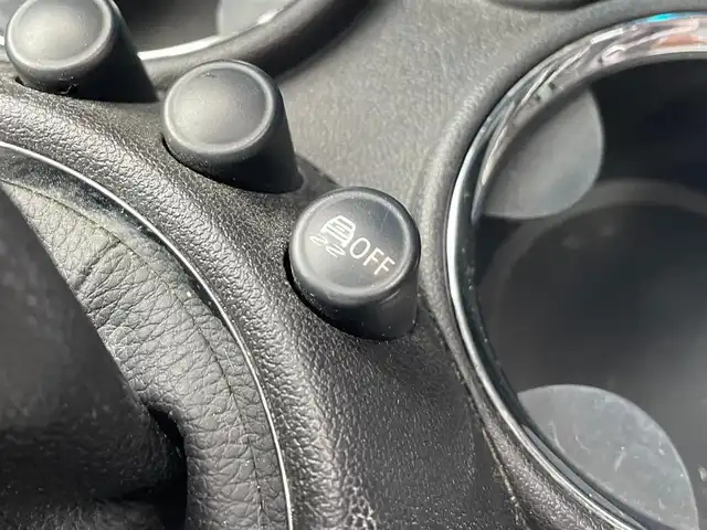 ＭＩＮＩ ＢＭＷ ミニ クーパー 愛知県 2013(平25)年 5.2万km アイスブルー /SSDナビ//AM/FM/AUX/CD//ハロゲンヘッドライト//フロントフォグ//リヤフォグ//ISOFIX//照明付きバニティミラー//電格ミラー//保証書//取説//ナビ取説//スペアキー