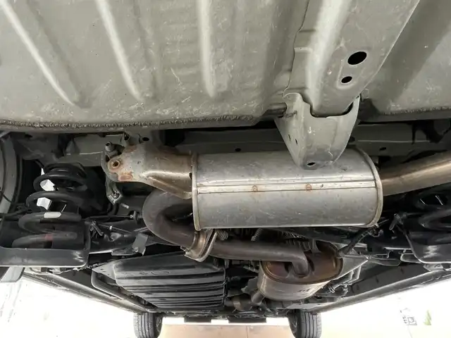 トヨタ ノア Si ダブルバイビーⅡ 滋賀県 2019(令1)年 6.7万km ブラック 純正10インチナビ/(AM/FM/CD/DVD/BT/USB/HDMI/フルセグTV)/純正12.1インチフリップダウンモニター/両側パワースライドドア/ハーフレザーシート/バックカメラ/ビルトインETC/前後ドライブレコーダー/トヨタセーフティセンス/・プリクラッシュセーフティ/・レーントレーシングアシスト/・オートマチックハイビーム/・クルーズコントロール/革巻きステアリング/ステアリングスイッチ/アイドリングストップ/横滑り防止装置/オートライト/純正フロアマット/純正ドアバイザー/電格ウインカーミラー/プッシュスタート