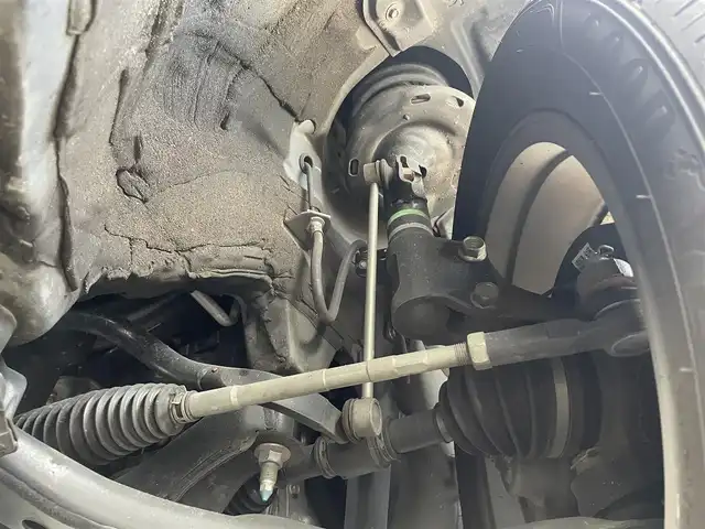 トヨタ ノア Si ダブルバイビーⅡ 滋賀県 2019(令1)年 6.7万km ブラック 純正10インチナビ/(AM/FM/CD/DVD/BT/USB/HDMI/フルセグTV)/純正12.1インチフリップダウンモニター/両側パワースライドドア/ハーフレザーシート/バックカメラ/ビルトインETC/前後ドライブレコーダー/トヨタセーフティセンス/・プリクラッシュセーフティ/・レーントレーシングアシスト/・オートマチックハイビーム/・クルーズコントロール/革巻きステアリング/ステアリングスイッチ/アイドリングストップ/横滑り防止装置/オートライト/純正フロアマット/純正ドアバイザー/電格ウインカーミラー/プッシュスタート