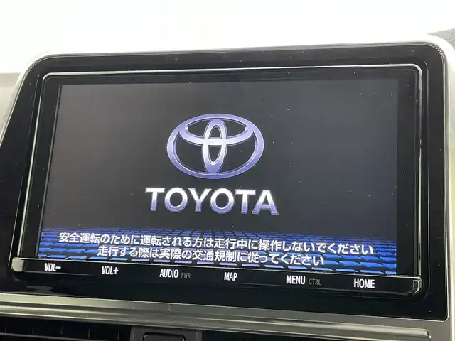 トヨタ シエンタ ハイブリッド 岡山県 2018(平30)年 2.1万km ホワイトパールクリスタルシャイン 純正９インチナビ　(NSZT-Y68T)/【CD/DVD/BT/フルセグ】/両側電動スライドドア　/全方位カメラ　/ビルトインＥＴＣ　/シートヒーター　前席　/ＬＥＤヘッドライト/クルーズコントロール　/ドライブレコーダー　前側/ステアリングヒーター　/コーナーセンサー　前後/禁煙車/アイドリングストップ/フォグライト/オートハイビーム/オートエアコン/踏み間違い防止/レーンアシスト