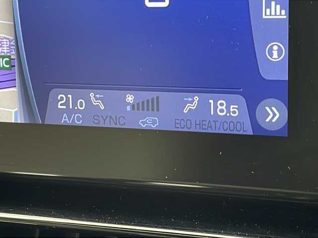 トヨタ ランドクルーザー ZX 千葉県 2024(令6)年 2万km プレシャスホワイトパール リアエンターテーメント/純正ナビ/　CD/DVD/Bluetooth/フルセグTV/　Apple car play/Android Auto/JBLサウンド/サンルーフ/リアエンターテインメント（HDMI）/モデリスタエアロパッケージA＋リアスポイラー＋マフラーカッター/ルーフレール/トヨタセーフティセンス/レーダークルーズコントロール/レーンキープアシスト/衝突軽減ブレーキ/クリアランスソナー/先行車発進警報/ロードサインアシスト/ブラインドスポットモニター/ヘッドアップディスプレイ/全方位カメラ/電動パーキング/オートホールド/オートハイビーム/ダウンヒルアシスト/クールボックス/レザーシート/前席パワーシート/運転席シートメモリー/エアーシート/シートヒーター（セカンドシートまで）/ステアリングヒーター/１００V充電/電動格納サードシート/パワーバックドア/ビルトインETC２．０/指紋認証スタートスイッチ/三眼ヘッドライト/フロアマット/ドアバイザー/トノカバー