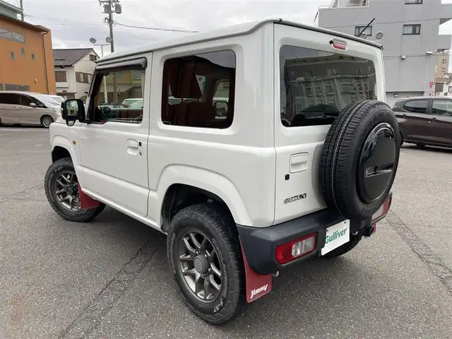 スズキ ジムニー XC 静岡県 2019(令1)年 8.8万km ピュアホワイトP ワンオーナー/スズキセーフティサポート/・デュアルセンサーブレーキサポート/・車線逸脱警報機能/・ふらつき警報機能/・標識認識機能/・ハイビームアシスト/・先行車発進お知らせ機能/ディーラーオプションナビ/・フルセグ/Bluetooth/DVD/SD/CD/バックカメラ/ナビ一体型ドライブレコーダー（前方向）/クルーズコントロール/プッシュスタート/スマートキーｘ２/前席シートヒーター/ホーネット製　ガラスリッド/オートライト/ステアリングリモコン/純正ゴムマット/ボンネットダンパー/社外柿本マフラー/純正マッドフラップ/ドアバイザー/ビルトインETC/オートライト/新車時保証書/取扱説明書