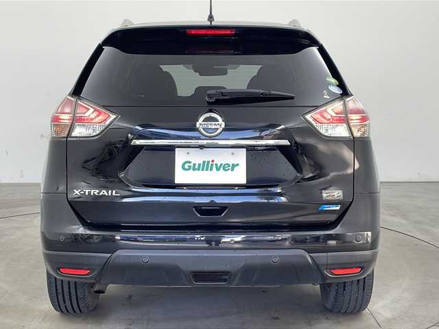 日産 エクストレイル 20X エマージェンシーブレーキ 兵庫県 2015(平27)年 7.3万km ダイヤモンドブラック ・エマージェンシーブレーキ/・車線逸脱警報/・フロントリアソナー/・進入禁止警報/・純正8インチSDナビ＆フルセグ＆BT＆DVD/・バックカメラ/・カプロンシート/・前席シートヒーター/・ビルトインETC/・アイドリングストップ/・横滑り防止装置/・革巻きステアリング/・LEDライト/・フォグ/・オートライト/・純正フロアマット/・スマートキー/・プッシュスタート/・純正17インチアルミホイール/・ドアバイザー/・電動格納ミラー