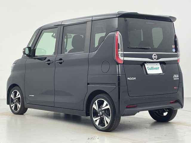 日産 ルークス HWS Gターボ プロパイロットED 愛知県 2020(令2)年 2万km ブラック 純正９インチナビ/・Ｂｌｕｅｔｏｏｔｈ/・フルセグ/・CD/DVD/・SD音楽録音/・USB入力端子/アラウンドビューモニター/両側パワースライドドア/衝突軽減/レーンキープ/コーナーセンサー/アダプティブクルーズコントロール/前方ドライブレコーダー/スペアキー