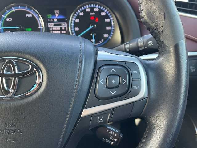 トヨタ ハリアー ハイブリッド プレミアム 静岡県 2016(平28)年 3.7万km スパークリングブラックパールクリスタルシャイン ●9インチ純正ナビ/(フルセグ/CD/DVD/Bluetooth/AUX)/(510137)/●レザーシート/●前席パワーシート/(運転席シートメモリ付き)/●前席シートヒーター/●バックカメラ/●クルーズコントロール/●プリクラッシュセーフティ/●レーンキープアシスト/●LEDヘッドライト＆フォグランプ/●オートライト/●オートマチックハイビーム/●コンビステアリング/●ステアリングスイッチ/●チルト＆テレスコピック/●ETC/●パワーバックドア/●JBLサウンドシステム/●ツインサンルーフ/●電動格納ウィンカーミラー/●スマートキー/●プッシュスタート/●ドアバイザー/●純正フロアマット/●純正18インチアルミホイール/●ダブル+サイド+カーテンSRS+ABS