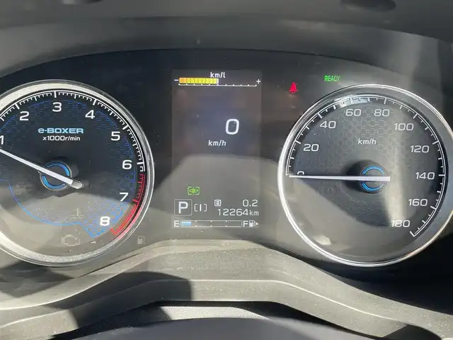 スバル フォレスター ハイブリッド アドバンス 和歌山県 2022(令4)年 1.3万km クリスタルホワイトP 純正ナビ（CN-FX800D）/バック・カメラ/フルセグTV/TVキャンセラー/（AM/FM/CD/DVD/BT/Bluray）/横滑り防止/BSM/衝突軽減ブレーキ/レーダークルコン/レーンキープアシスト/ビルトインETC/ドライブレコーダー/デジタルインナーミラー/シートヒーター/シートメモリー/パワーシート/ステアリングヒーター/パドルシフト/ハーフレザーシート/オートライト/電動リアゲート/