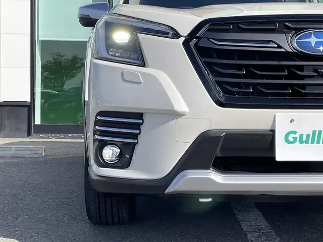 スバル フォレスター ハイブリッド アドバンス 和歌山県 2022(令4)年 1.3万km クリスタルホワイトP 純正ナビ（CN-FX800D）/バック・カメラ/フルセグTV/TVキャンセラー/（AM/FM/CD/DVD/BT/Bluray）/横滑り防止/BSM/衝突軽減ブレーキ/レーダークルコン/レーンキープアシスト/ビルトインETC/ドライブレコーダー/デジタルインナーミラー/シートヒーター/シートメモリー/パワーシート/ステアリングヒーター/パドルシフト/ハーフレザーシート/オートライト/電動リアゲート/
