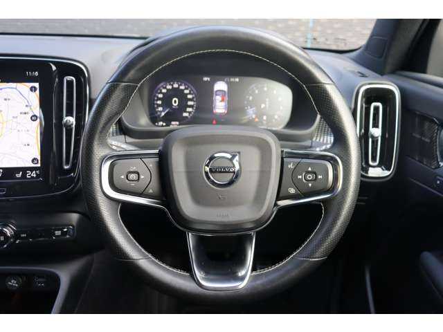 ボルボ ボルボ ＸＣ４０ B4 AWD Rデザイン 大分県 2020(令2)年 6.4万km クリスタルホワイトP ＩＮＴＥＬＬＩＳＡＦＥ/アダプティブクルーズコントロール/harman/kardonプレミアムサウンド/純正ナビ/ＣａｒＰｌａｙ/Bluetooth/地デジ/ワイヤレス充電/３６０°カメラ/ハーフレザー/シートヒーター（全席）/パワーシート/ステアリングヒーター/LEDヘッドライト/オートハイビーム/純正１９インチＡＷ/ＥＴＣ/純正ドライブレコーダー前後