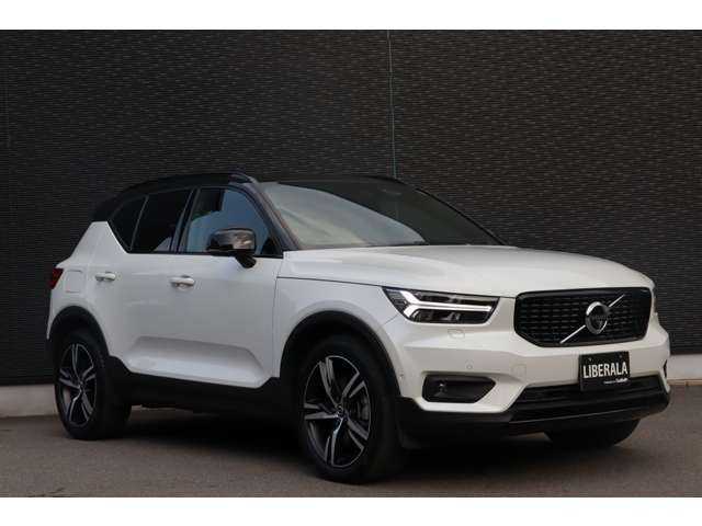 ボルボ ボルボ ＸＣ４０ B4 AWD Rデザイン 大分県 2020(令2)年 6.4万km クリスタルホワイトP ＩＮＴＥＬＬＩＳＡＦＥ/アダプティブクルーズコントロール/harman/kardonプレミアムサウンド/純正ナビ/ＣａｒＰｌａｙ/Bluetooth/地デジ/ワイヤレス充電/３６０°カメラ/ハーフレザー/シートヒーター（全席）/パワーシート/ステアリングヒーター/LEDヘッドライト/オートハイビーム/純正１９インチＡＷ/ＥＴＣ/純正ドライブレコーダー前後