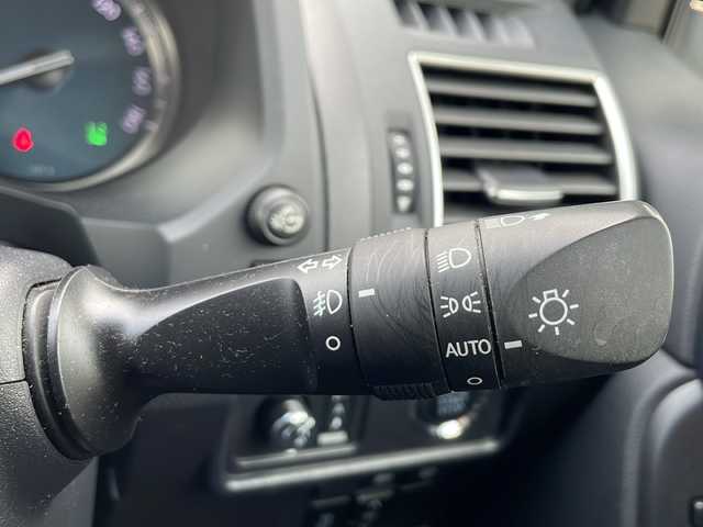 トヨタ ランドクルーザー プラド TZ－G 山口県 2019(平31)年 5.8万km ホワイトパールクリスタルシャイン モデリスタエアロ（フロント・リア）/純正アルミ付きサマータイヤ4本車載/黒レザーシート/アルパインメモリナビ/Bluetooth/フルセグTV/バックカメラ/アルパインフリップダウンモニター/ステアリングスイッチ/社外前後ドライブレコーダー/社外デジタルインナーミラー/スマートキー＆プッシュスタート/LEDフヘッドライト/LEDフォグライト/トヨタセーフティセンス/オートライト＆オートマチックハイビーム/ビルトインETC/3列目電動格納シート/前席パワーシート（D/席メモリー機能付）/前席シートヒーター＆ベンチレーション/クルーズコントロール/コーナーセンサー/電動チルト＆テレスコピック/社外アルミ付きスタッドレスタイヤ装着/保証書・取説/スペアキー1個