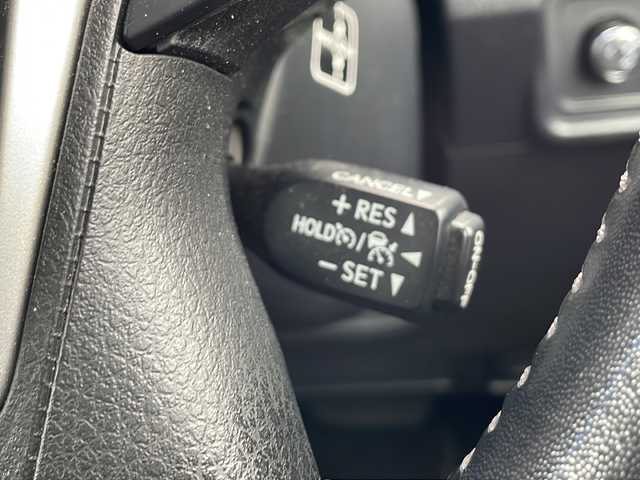 トヨタ ランドクルーザー プラド TZ－G 山口県 2019(平31)年 5.8万km ホワイトパールクリスタルシャイン モデリスタエアロ（フロント・リア）/純正アルミ付きサマータイヤ4本車載/黒レザーシート/アルパインメモリナビ/Bluetooth/フルセグTV/バックカメラ/アルパインフリップダウンモニター/ステアリングスイッチ/社外前後ドライブレコーダー/社外デジタルインナーミラー/スマートキー＆プッシュスタート/LEDフヘッドライト/LEDフォグライト/トヨタセーフティセンス/オートライト＆オートマチックハイビーム/ビルトインETC/3列目電動格納シート/前席パワーシート（D/席メモリー機能付）/前席シートヒーター＆ベンチレーション/クルーズコントロール/コーナーセンサー/電動チルト＆テレスコピック/社外アルミ付きスタッドレスタイヤ装着/保証書・取説/スペアキー1個