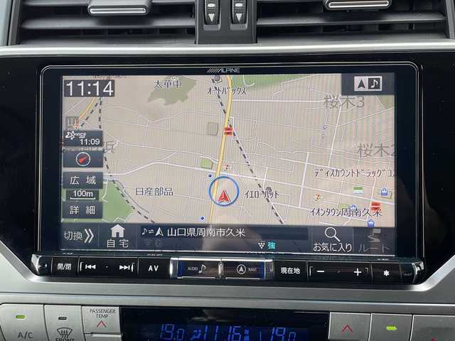 トヨタ ランドクルーザー プラド TZ－G 山口県 2019(平31)年 5.8万km ホワイトパールクリスタルシャイン モデリスタエアロ（フロント・リア）/純正アルミ付きサマータイヤ4本車載/黒レザーシート/アルパインメモリナビ/Bluetooth/フルセグTV/バックカメラ/アルパインフリップダウンモニター/ステアリングスイッチ/社外前後ドライブレコーダー/社外デジタルインナーミラー/スマートキー＆プッシュスタート/LEDフヘッドライト/LEDフォグライト/トヨタセーフティセンス/オートライト＆オートマチックハイビーム/ビルトインETC/3列目電動格納シート/前席パワーシート（D/席メモリー機能付）/前席シートヒーター＆ベンチレーション/クルーズコントロール/コーナーセンサー/電動チルト＆テレスコピック/社外アルミ付きスタッドレスタイヤ装着/保証書・取説/スペアキー1個