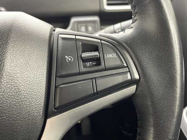 スズキ ソリオ バンディット HV MV Dカメラ ブレーキS 茨城県 2015(平27)年 5.8万km ファーベントレッド/スーパーブラックパール 禁煙車/社外ナビ/・フルセグTV/・CD/・DVD/・Bluetooth/バックカメラ/両側電動スライドドア/ETC/スマートキー/衝突被害軽減ブレーキ/クルーズコントロール/レーンキープアシスト/フロントフォグライト