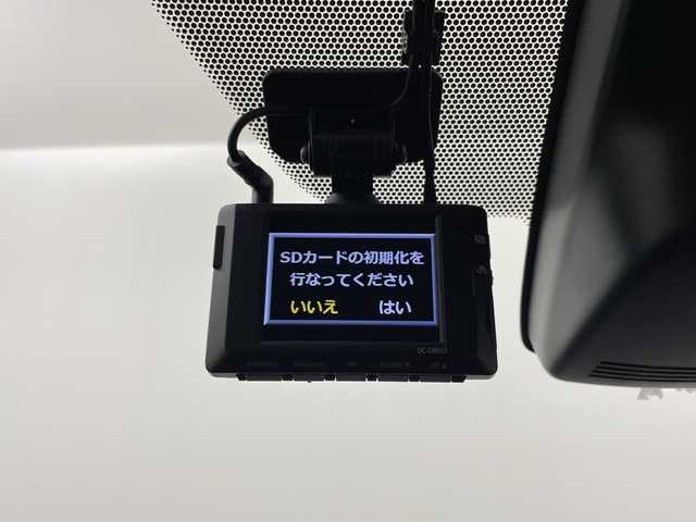 トヨタ シエンタ G セーフティエディションⅡ 埼玉県 2021(令3)年 3.6万km ブラックマイカ 純正ナビ　/ビルトインＥＴＣ２．０　/前後ドライブレコーダー　/バックカメラ　/前席シートヒーター　/両側パワースライドドア　/衝突軽減ブレーキ　/レーンキープアシスト　/オートマチックハイビーム/ステアリングヒーター/LEDヘッドライト/横滑り防止措置　/純正フロアマット/ステアリングリモコン/アイドリングストップ/プッシュスタート