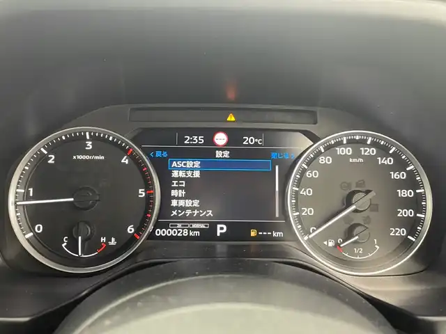 三菱 トライトン GLS 東京都 2024(令6)年 0.1万km未満 ホワイトダイヤモンド GLS　4WD　ターボ/地デジTVアンテナフィルムキット（12760）/全周位モニター（フロント/サイド/バック有り）/純正9インチナビ/・AM/FM/USB/Bluetooth/・フルセグTV（走行視聴不可）/e-Assist/・衝突軽減ブレーキ/・踏み間違いアシスト/・車線逸脱警報/・ブラインドスポットモニター/・標識認識機能/・オートハイビーム/・リアクロスラフィックアラート/・追従型クルーズコントロール/・ふらつき警報/パーキングセンサー/ヒルスタートアシスト/ヒルディセントコントロール/シートヒーター（前席）/ステアリングヒーター/ステアリングスイッチ/LEDオートライト/LEDフォグランプ/横滑り防止装置/アイドリングストップ/前後コーナーセンサー/プッシュスタート/スマートキー×2/電動格納ウィンカーミラー/純正18inアルミホイール/ウインカー付電格ミラー