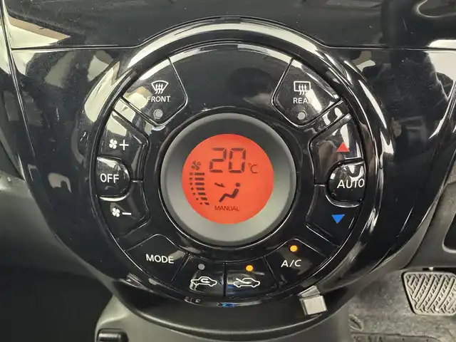 日産 ノート e－パワー X 愛知県 2017(平29)年 6.9万km インペリアルアンバーP 純正ナビ　/（フルセグ/BT/CD/DVD） /全方位モニター　/衝突軽減システム　/コーナーセンサー　/レーンキープアシスト　/オートライト　/電動格納ミラー　/ドライブレコーダー　/純正ホイールキャップ　/純正フロアマット　/スマートキー
