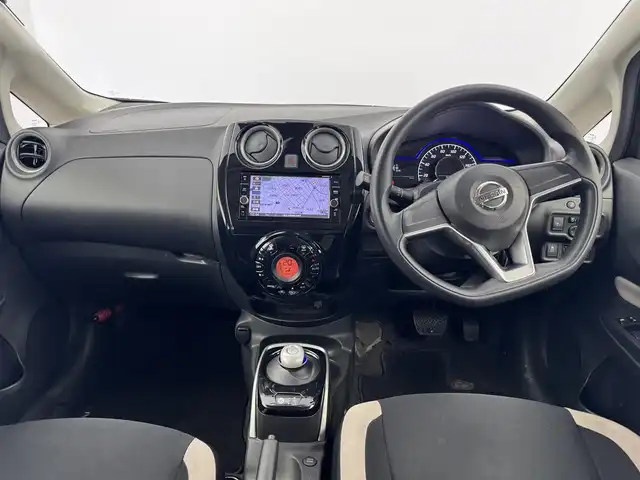 日産 ノート e－パワー X 愛知県 2017(平29)年 6.9万km インペリアルアンバーP 純正ナビ　/（フルセグ/BT/CD/DVD） /全方位モニター　/衝突軽減システム　/コーナーセンサー　/レーンキープアシスト　/オートライト　/電動格納ミラー　/ドライブレコーダー　/純正ホイールキャップ　/純正フロアマット　/スマートキー