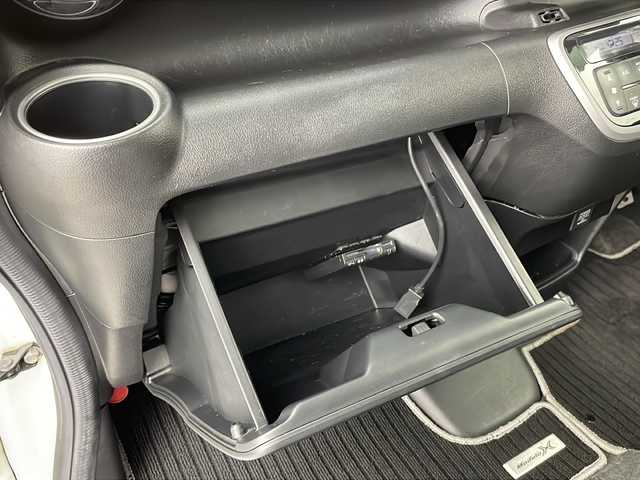 ホンダ Ｎ ＢＯＸ モデューロ X G ターボP 新潟県 2014(平26)年 6.6万km プレミアムホワイトパール 社外メモリナビ(AVIC-MRZ066)/両側パワースライドドア/キセノンライト/クルーズコントロール/ETC/フルセグTV/モデューロ純正フロアマット/ターボ/ツートンカラー/社外レーダー(ZERO 302V)/パドルシフト/ルーフキャリアー(TERZO)/スマートキー