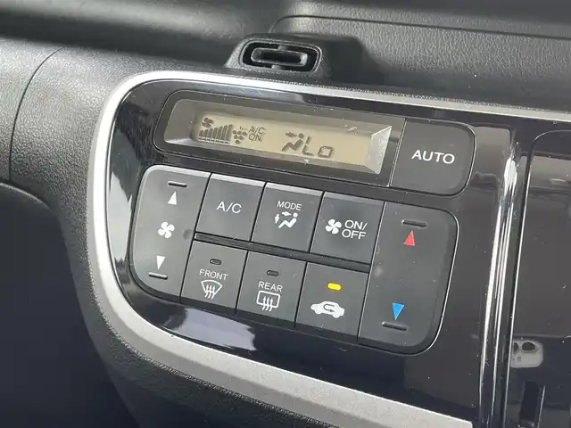 ホンダ Ｎ ＢＯＸ モデューロ X G ターボP 大阪府 2014(平26)年 6.7万km プレミアムホワイトパール (株)IDOMが運営する【じしゃロン東大阪店】の自社ローン専用車両になります。こちらは現金またはオートローンご利用時の価格です。自社ローンご希望の方は別途その旨お申付け下さい/社外メモリナビ(AVIC-MRZ066)/両側パワースライドドア/キセノンライト/クルーズコントロール/ETC/フルセグTV/モデューロ純正フロアマット/ターボ/ツートンカラー/社外レーダー(ZERO 302V)/パドルシフト/ステアリングスイッチ/ルーフキャリアー(TERZO)/スマートキー