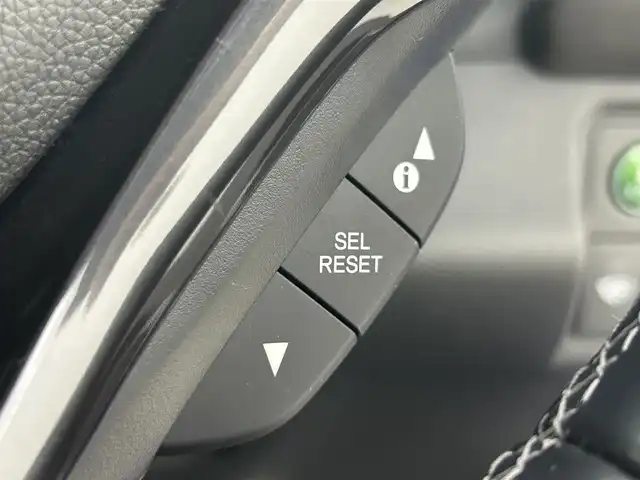 ホンダ ヴェゼル ハイブリッド RS ホンダセンシング 埼玉県 2020(令2)年 2.7万km プレミアムクリスタルブルークリスタル 純8型ナビ Bカメラ 温シート ドラレコ ETC　CD　DVD　BT　ハーフレザーシート　レーダークルーズコントロール　レーンアシスト　LEDヘッドライト　オートライト　オートハイビーム　スペアキー