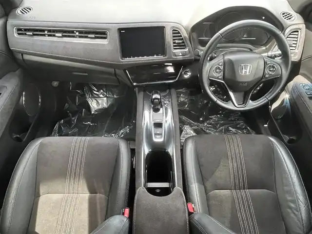 ホンダ ヴェゼル ハイブリッド RS ホンダセンシング 埼玉県 2020(令2)年 2.7万km プレミアムクリスタルブルークリスタル 純8型ナビ Bカメラ 温シート ドラレコ ETC　CD　DVD　BT　ハーフレザーシート　レーダークルーズコントロール　レーンアシスト　LEDヘッドライト　オートライト　オートハイビーム　スペアキー