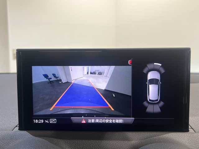 アウディ Ｑ２ 35TDIスポーツ 新潟県 2020(令2)年 3.4万km ミトスブラックメタリック ワンオーナー/バーチャルコックピット/オートマチックテールゲート/アシスタンスパッケージ/・サイドアシスト/・アクティブレーンアシスト/・トラフィックジャムアシスト/・リヤクロストラフィックアシスト/・プレセンスベーシック/・ハイビームアシスト/ナビゲーションパッケージ/・MMIナビゲーションシステム/・TVチューナー/・8スピーカー/・スマートフォンインターフェイス/・Audi connect/主要装備/ベーシックパッケージ/・デラックスオートマチックエアコンディショナー/・ルームミラー 自動防眩/・DIS（ドライバーインフォメーションシステム）/マルチファンクション/・センターアームレスト（フロント）/コンビニエンスパッケージ/・アドバンストキーシステム/・リヤビューカメラ/・アウディパーキングシステム/LEDライトパッケージ/・LEDヘッドライト/・LEDリヤダイナミックターンインディケーター/・ヘッドライトウォッシャー/・LEDインテリアライティング/ドライブレコーダー/ETC/シートヒーター/純正17インチアルミホイール