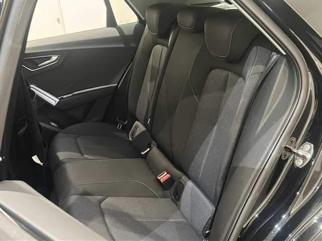 アウディ Ｑ２ 35TDIスポーツ 新潟県 2020(令2)年 3.4万km ミトスブラックメタリック ワンオーナー/バーチャルコックピット/オートマチックテールゲート/アシスタンスパッケージ/・サイドアシスト/・アクティブレーンアシスト/・トラフィックジャムアシスト/・リヤクロストラフィックアシスト/・プレセンスベーシック/・ハイビームアシスト/ナビゲーションパッケージ/・MMIナビゲーションシステム/・TVチューナー/・8スピーカー/・スマートフォンインターフェイス/・Audi connect/主要装備/ベーシックパッケージ/・デラックスオートマチックエアコンディショナー/・ルームミラー 自動防眩/・DIS（ドライバーインフォメーションシステム）/マルチファンクション/・センターアームレスト（フロント）/コンビニエンスパッケージ/・アドバンストキーシステム/・リヤビューカメラ/・アウディパーキングシステム/LEDライトパッケージ/・LEDヘッドライト/・LEDリヤダイナミックターンインディケーター/・ヘッドライトウォッシャー/・LEDインテリアライティング/ドライブレコーダー/ETC/シートヒーター/純正17インチアルミホイール