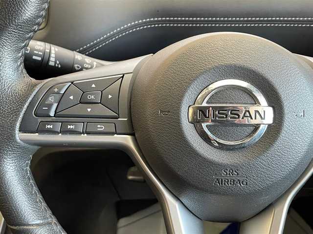 日産 セレナ ハイウェイスターVセレクションⅡ 岩手県 2018(平30)年 5.5万km ブリリアントホワイトパール ワンオーナー/４WD/アラウンドビューモニター/パーキングアシスト/ハンズフリーパワースライドドア/プロパイロット/エマージェンシーブレーキ/踏み間違い衝突防止アシスト/ハイビームアシスト/前後ソナー/横滑り防止装置/アイドリングストップ/インテリジェントルームミラー/ロールサンシェード/リヤオートエアコン/純正ナビ/（CD/DVD/フルセグ/SD/AUX/Bluetooth）/ステアリングスイッチ/ドライブレコーダー/ETC/LEDヘッドライト/純正15インチアルミホイール