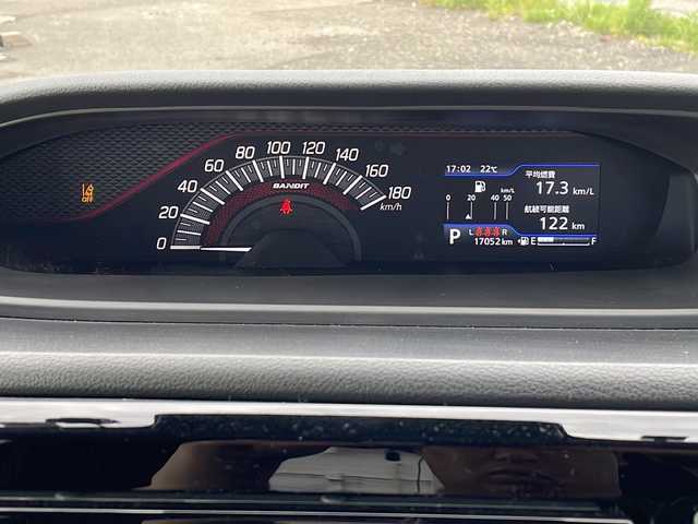スズキ ソリオ バンディット HV MV 新潟県 2022(令4)年 1.7万km プレミアムシルバーメタリック/ブラック2トーンルーフ 4WD/純正SDナビ(CN-RZ1077)/CD/DVD/BT/フルセグテレビ/SDミュージックサーバー/ETC2.0/ドライブレコーダー/衝突被害軽減ブレーキ/レーンキープアシスト/レーダークルーズコントロール/両側パワースライドドア/シートヒーター /コーナーセンサー/ステアリングスイッチ/スマートキー/プッシュスタート/LEDヘッドライト/オートライト/オートハイビーム/フォグランプ/純正15インチアルミホイール
