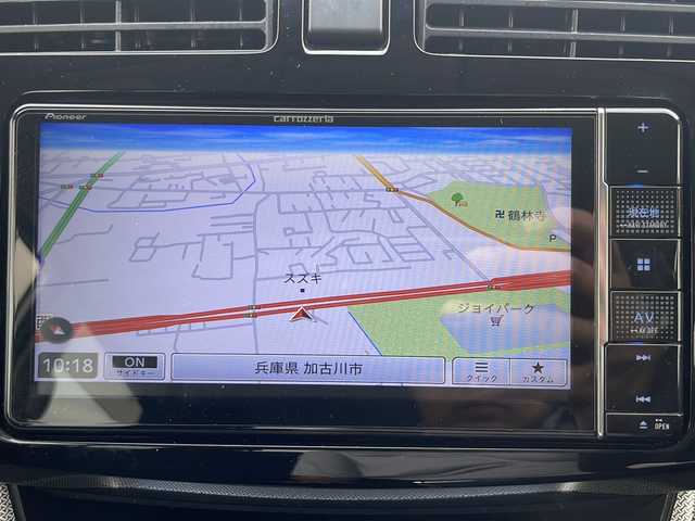 ダイハツ ムーヴ カスタム RS SA 兵庫県 2013(平25)年 4.5万km ブライトシルバーメタリック 保証書・取説・有/社外メモリーナビ・フルセグ・BT・CD・DVD・FM・AM/バックカメラ/ETC/バックカメラ/衝突被害軽減ブレーキ/アイドリングストップ/MOMOステアリング/プッシュスタート/スマートキー×2/純正フロアマット/純正ドアバイザー