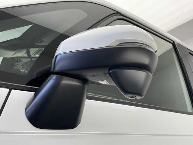 ホンダ ステップワゴン スパーダ eHEV プレミアムライン 長野県 2022(令4)年 3.7万km プラチナホワイトパール 純正11.4インチナビ/両側パワースライドドア/追従型クルーズコントロール/衝突被害軽減システム/全方位カメラ/バックカメラ/フルセグTV/Bluetooth/CD/DVD/USB/ビルトインETC/シートヒーター（運転席、助手席）/2列目シートヒーター/2列目サンシェード/オートライト/LEDヘッドライト/フォグランプ/電子パーキング/ブレーキホールド/パドルシフト/ステアリングスイッチ/電動格納ミラー/ウインカーミラー