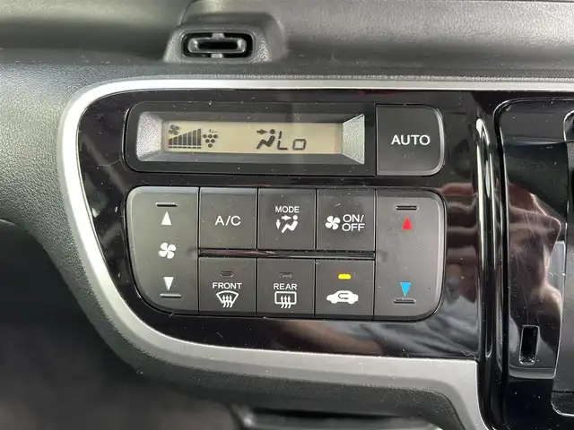 ホンダ Ｎ ＢＯＸ カスタム G ターボ Lパッケージ 佐賀県 2016(平28)年 6万km ポリッシュドメタルメタリック CTBA/純正ナビ/・バックカメラ　/・フルセグTV/BT/CD/DVD/両側パワースライドドア/ハーフレザーシート/純正15インチAW　/HIDヘッドライト　/オートライト　/フォグランプ/プッシュスタート　/パドルシフト/ETC　/社外ドラレコ(DRV-325)/エアバックW/サイド/カーテン