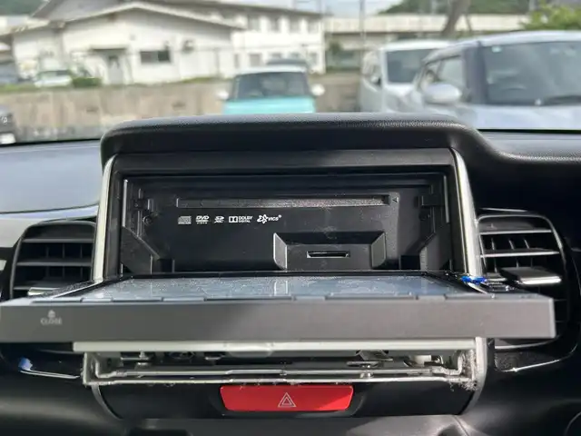 ホンダ Ｎ ＢＯＸ カスタム G ターボ Lパッケージ 佐賀県 2016(平28)年 6万km ポリッシュドメタルメタリック CTBA/純正ナビ/・バックカメラ　/・フルセグTV/BT/CD/DVD/両側パワースライドドア/ハーフレザーシート/純正15インチAW　/HIDヘッドライト　/オートライト　/フォグランプ/プッシュスタート　/パドルシフト/ETC　/社外ドラレコ(DRV-325)/エアバックW/サイド/カーテン