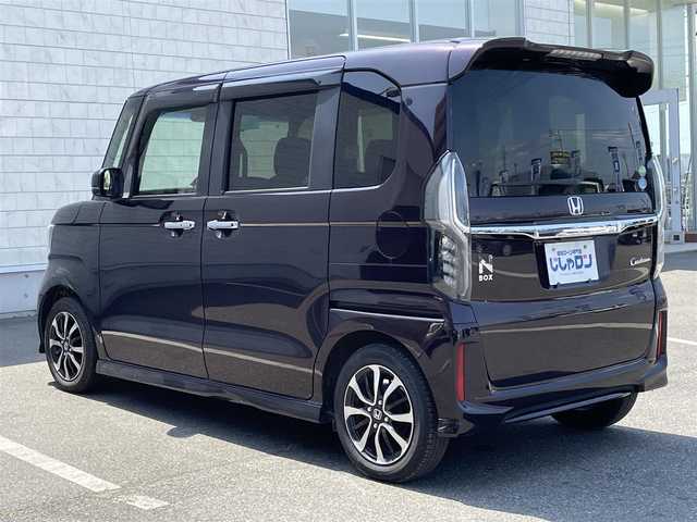ホンダ Ｎ ＢＯＸ カスタム G L ホンダセンシング 岡山県 2017(平29)年 7.5万km プレミアムベルベットパープル・パール (株)IDOMが運営する【じしゃロン岡山店】の自社ローン専用車両になります。こちらは現金またはオートローンご利用時の価格です。自社ローンご希望の方は別途その旨お申付け下さい/・社外ナビゲーション/・片側電動スライドドア/・ＥＴＣ/・ホンダセンシング