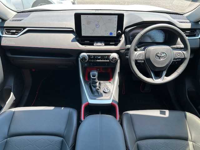 トヨタ ＲＡＶ４ アドベンチャー オフロードPKGⅡ 茨城県 2023(令5)年 0.3万km スーパーホワイトⅡ 純正ナビ /（BT/フルセグTV)/４WD /ETC /ドライブレコーダー /クルーズコントロール /全方位カメラ /シートヒーター /エアシート /パワーシート /コーナーセンサー前後 /LEDライト /ダウンヒルアシストコントロール