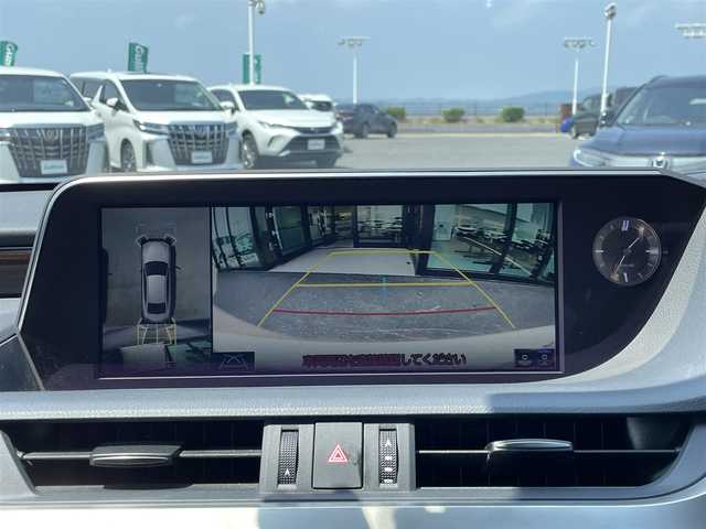 レクサス ＥＳ 300h バージョンL 島根県 2020(令2)年 9.9万km ソニッククォーツ サンルーフ/純正ナビ/CD/DVD/DTV/Bluetooth/USB/パノラミックビューモニター/デジタルミラー /レーダークルーズコントロール/クリアランスソナー/BSM/HUD/LEDオートライト/オートハイビーム/ビルトインETC2.0/ベージュレザーシート/パワーシート/メモリーシート /シートヒーター /シートベンチレーション /ステアリングヒーター/ステアリングスイッチ/パドルシフト/ドライブレコーダー/AC100V電源
