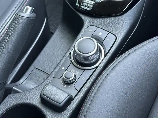 マツダ ＣＸ－３ 20S プロアクティブ 島根県 2018(平30)年 3.5万km グレー スマートシティブレーキ/純正ナビ/CD/DVD/DTV/Bluetooth/バックカメラ/ハーフレザー調シート/シートヒーター /ステアリングスイッチ/LEDオートライト/ドライブレコーダー/ETC/HUD/コーナーセンサー /スマートキー/プッシュスタート /純正フロアマット/ドアバイザー