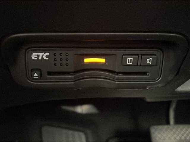 ホンダ ヴェゼル ハイブリッド Z 愛知県 2014(平26)年 1.3万km ルーセブラックM 純正ナビ【NVF-8438ZH】/　(フルセグTV/AM/FM/CD/Bluetooth)/シティーブレーキアクティブシステム/リアクティブフォースペダル/バックカメラ/純正ビルトインETC/LEDヘッドライト/フォグランプ/パドルシフト/ステアリングスイッチ/純正フロアマット/純正17インチアルミホイール/電動格納ウィンカーミラー/ドアバイザー/エアバッグ(W+サイド＋カーテン)/プッシュスタート