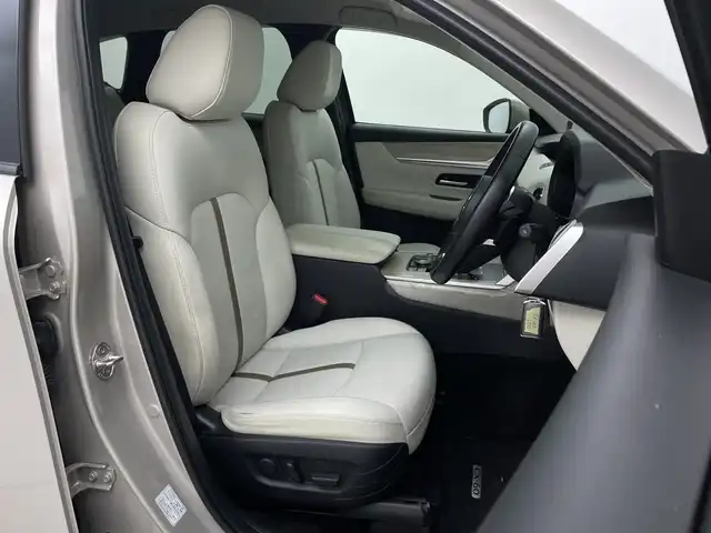 マツダ ＣＸ－６０ XD HV エクスクルーシブモダン 三重県 2023(令5)年 4.2万km プラチナクォーツメタリック マツダコネクト/フルセグ/全方位カメラ/追従式クルーズコントロール/衝突軽減ブレーキ/レーンキープアシスト/ブラインドスポットモニター/オートハイビーム/コーナーセンサー/パワーシート/シートヒーター（全席）/シートベンチレ―ション（D/N）/シートメモリ/ETC/ドライブレコーダー前後/スマートキー×２