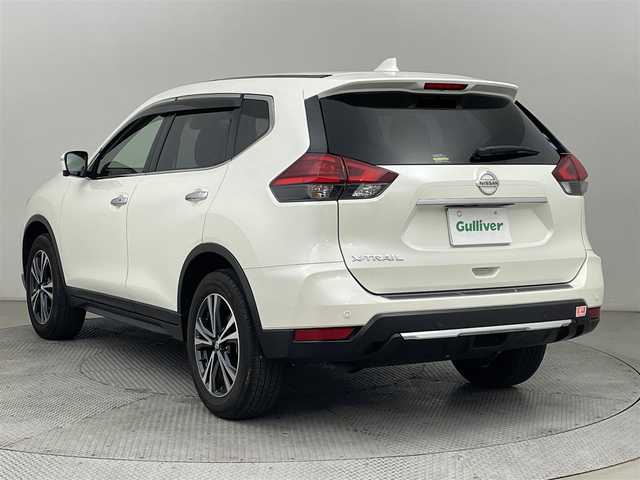 日産 エクストレイル 20Xi エクストリーマーX 道央・札幌 2018(平30)年 1.9万km ブリリアントホワイトパール ・ワンオーナー/・４WD/・寒冷地仕様/・純正SDナビ/　CD／DVD／SD／フルセグ/・全方位カメラ/・デジタルインナーミラー/・純正ETC/・純正前方ドライブレコーダー/・プロパイロット/・レーダークルーズコントロール/・エマージェンシーブレーキ/・横滑り防止/・レーンキープアシスト/・ダウンヒルアシストコントロール/・後側方車両検知警報/・後退時車両検知警報/・純正サマー18インチAW/・純正フロアマット/・LEDヘッドライト/・フォグライト/・オートライト/・プッシュスタート/・スマートキー/・スペアキー/・保証書